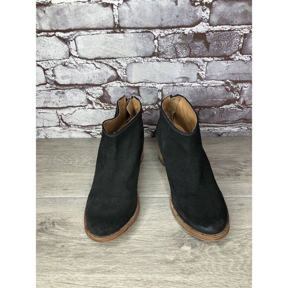 BEEK Falcon Black Suede Leather Back Zip Stacked Heel Booties Women’s 7M US/38EU - Picture 2 of 16